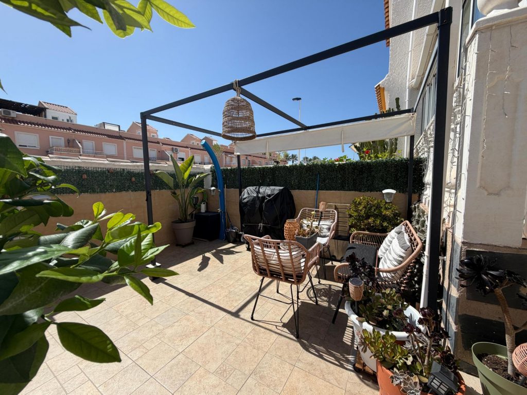 Planta baja en Gran alacant – Coral bajo