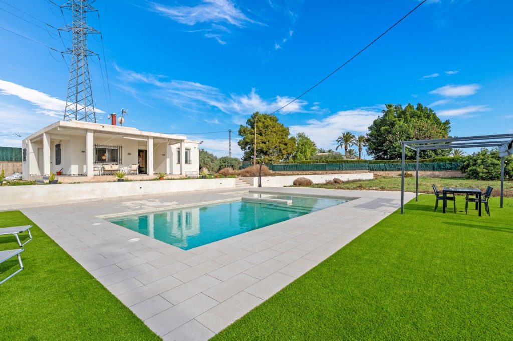 Chalet en Matola – Algoda-Matola-Llano de San José