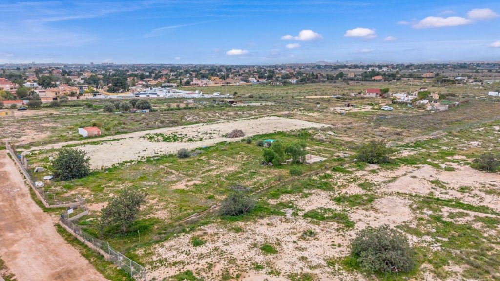 Parcela en Mutxamel – La Huerta