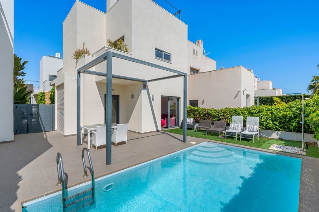 Villa en Rojales – Centro de la Ciudad Quesada